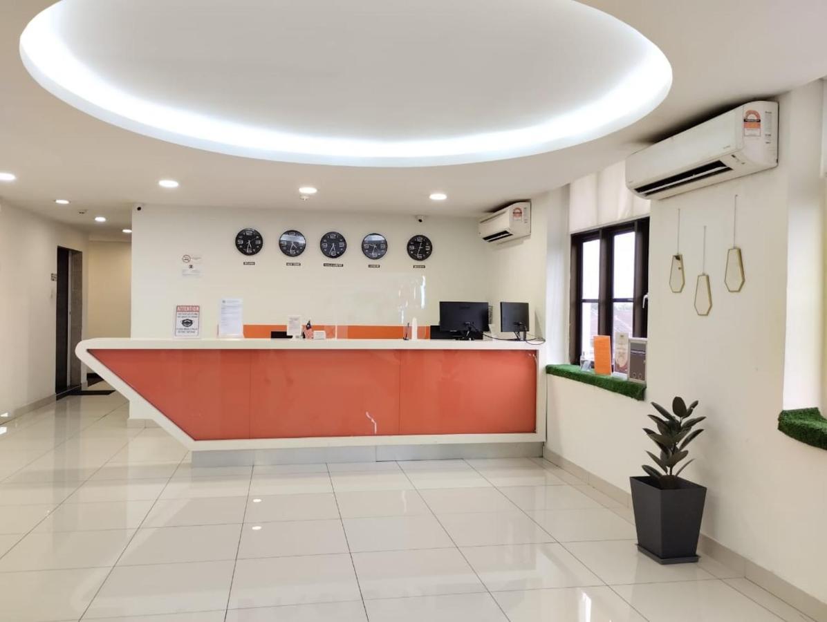 1 Orange Hotel Kuchai Lama Куала-Лумпур Екстер'єр фото