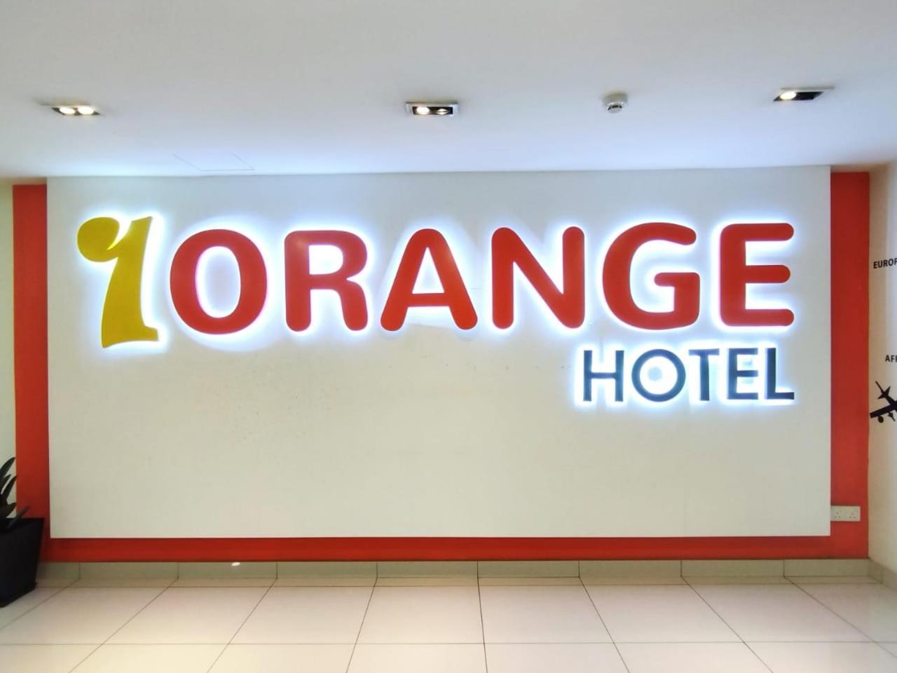 1 Orange Hotel Kuchai Lama Куала-Лумпур Екстер'єр фото