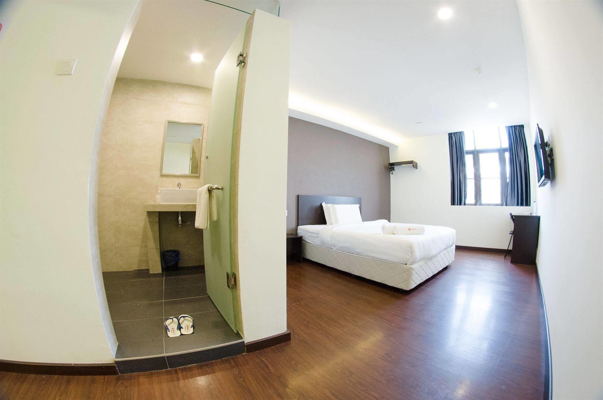 1 Orange Hotel Kuchai Lama Куала-Лумпур Екстер'єр фото