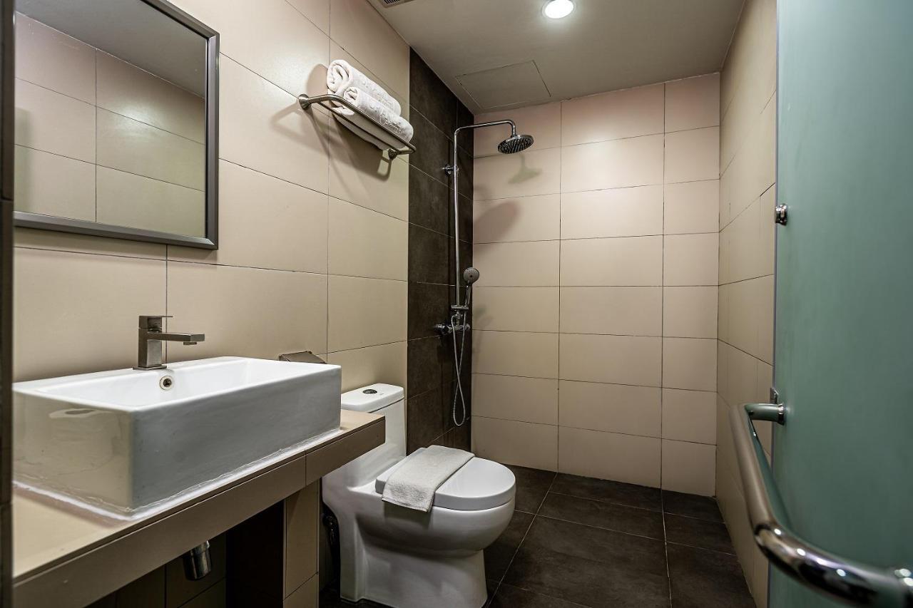 1 Orange Hotel Kuchai Lama Куала-Лумпур Екстер'єр фото
